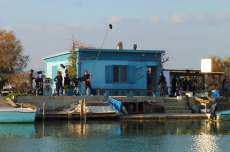 B-G-5-Fernsehen-Aresquiers